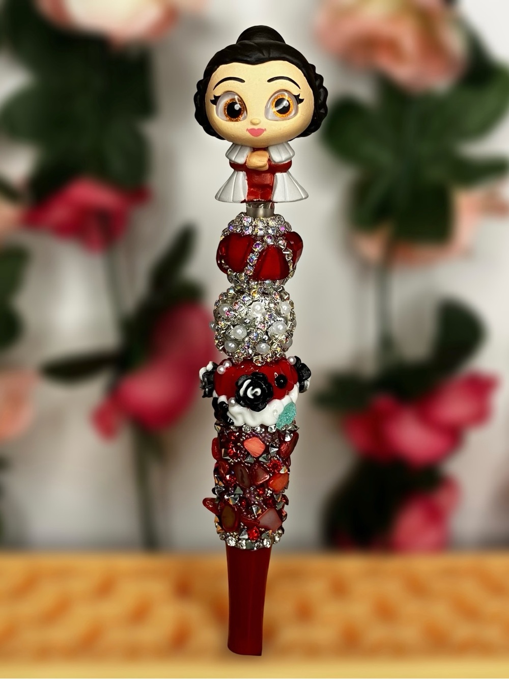 Princess Leia Doorable Star Wars Handmade Beaded Pen with Red Accents